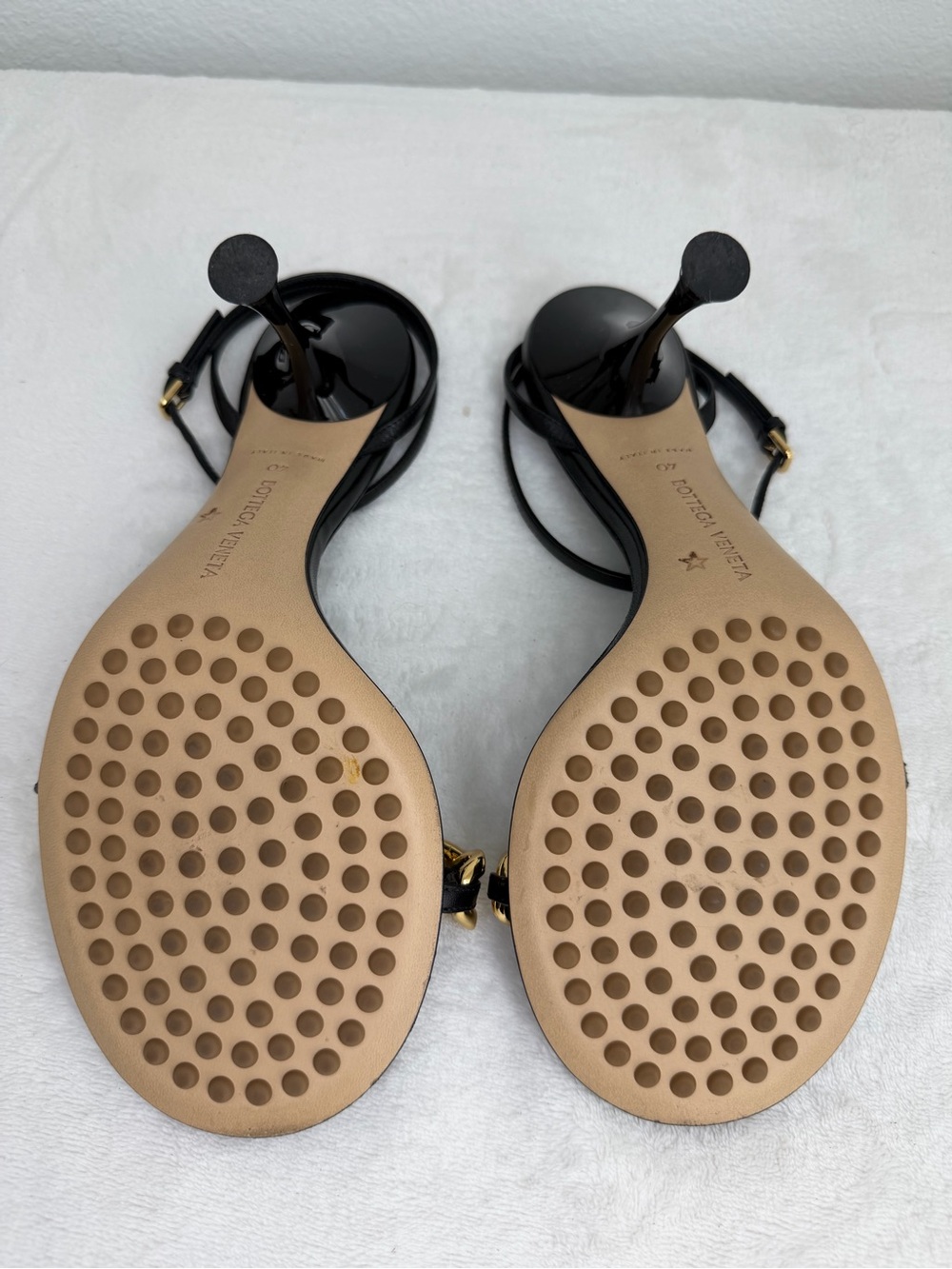 Bottega Veneta Black Ankle-Strap Sandals with Gold Chain - Picture 7 of 9